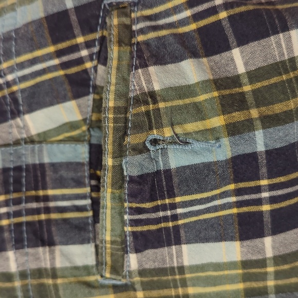 Mossimo Plaid Shorts - Picture 7 of 8